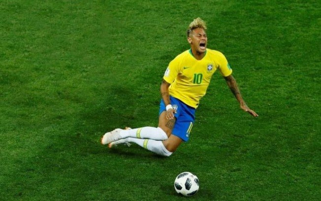 Neymar rolando